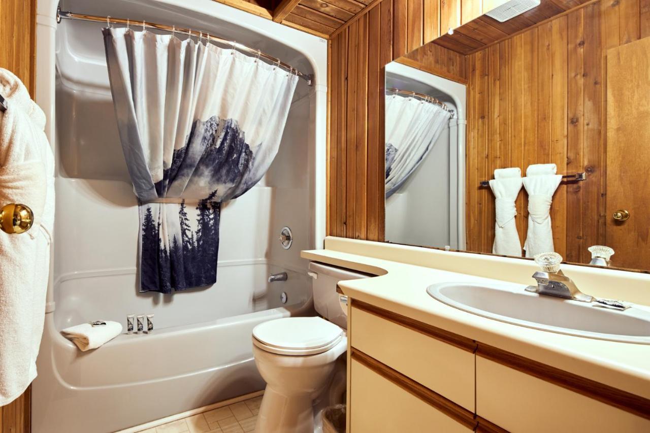 Banff Gate Mountain Resort Канмор Экстерьер фото