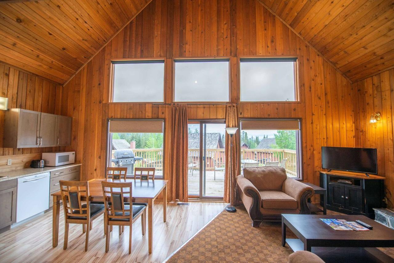 Banff Gate Mountain Resort Канмор Экстерьер фото