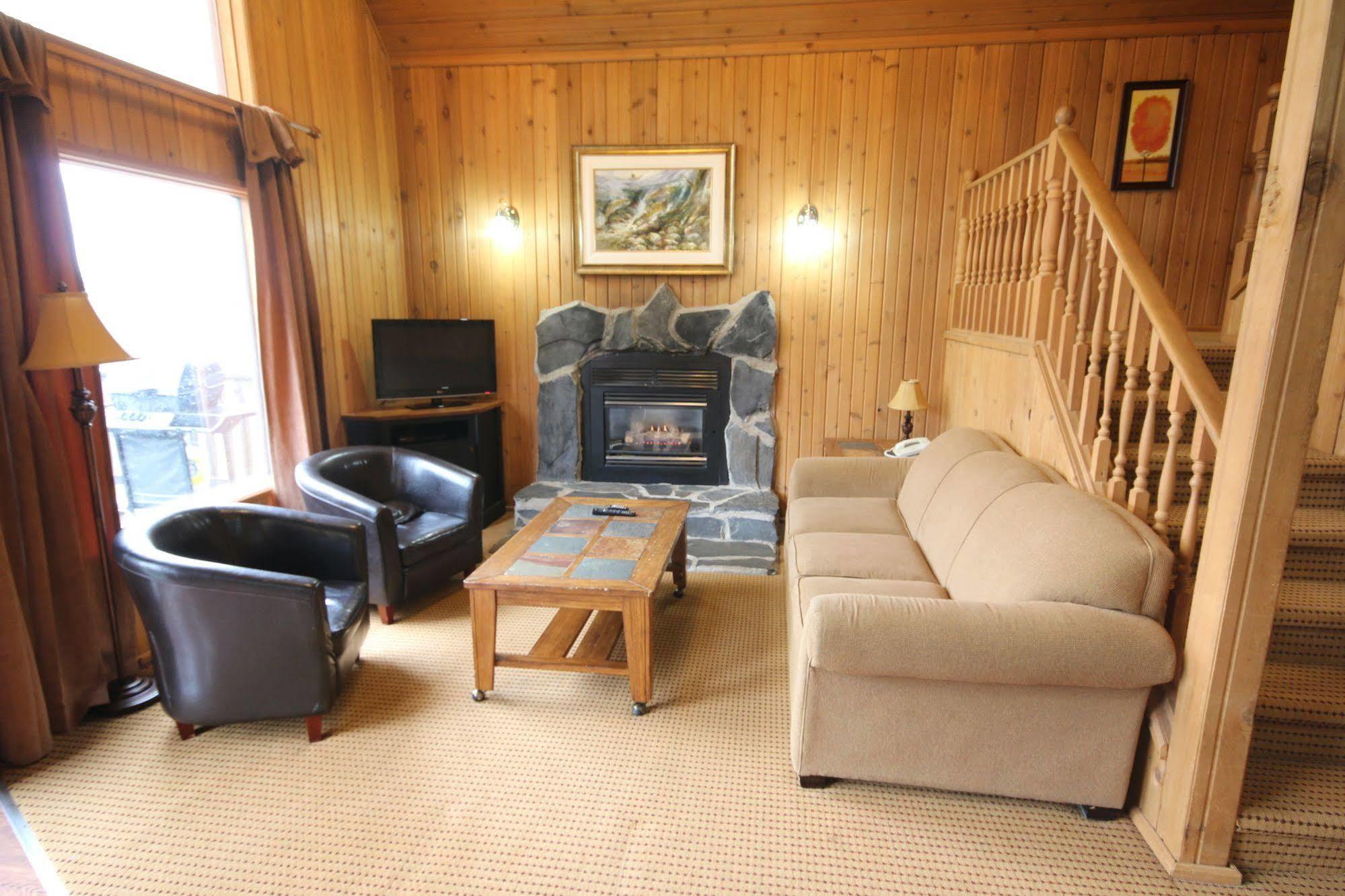 Banff Gate Mountain Resort Канмор Экстерьер фото